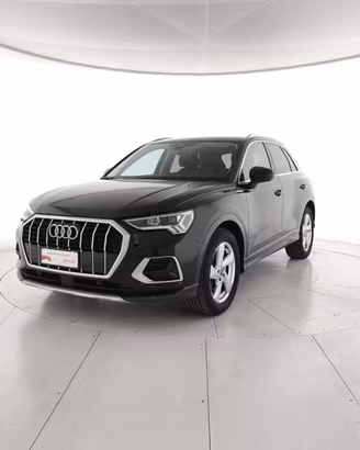 Audi Q3 35 2.0 tdi Business Advanced s-tronic