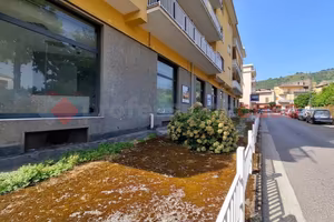Negozio Roccapiemonte [Cod. rif 3334294VCG]