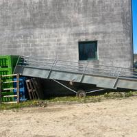 Ponte carico per suini