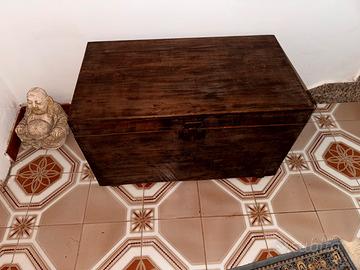 Cassapanca in legno restaurata
