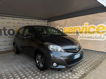 Toyota Yaris 1.0 5 porte Lounge