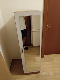 Cassettiera più colonna con specchio 