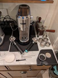 Macchina Caffè DeLonghi Dedica EC685.M + accessori