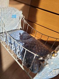 Vintage gioco Lettino neonato con rotelle Italy