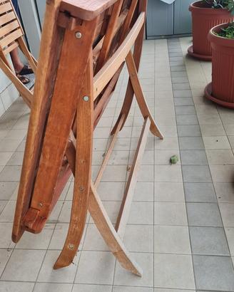 Tavolo da giardino con 4  sedie pieghevoli