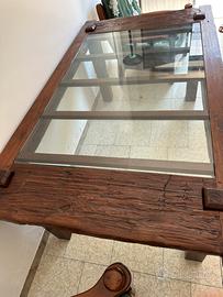 Tavolo in legno massello ad incastro con vetro