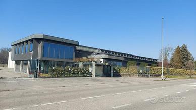 CAPANNONE A VANZAGHELLO