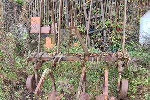 Estirpatore e archi rastrello