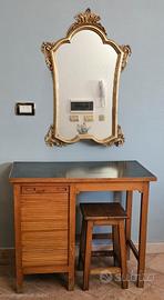 scrittoio vintage in legno