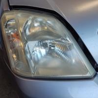 Proiettore destro OPEL MERIVA del 2006