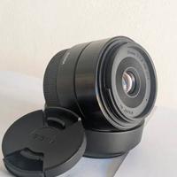 Sigma 30f 2.8 per sony