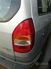 Fanale posteriore destro OPEL ZAFIRA del 2003