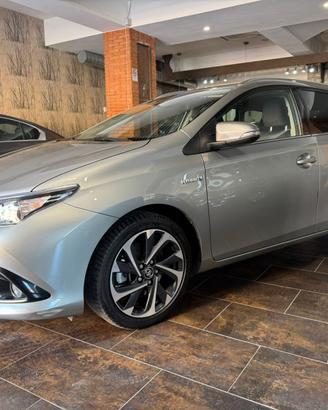 Toyota Auris Touring Sports 1.8 Hybrid Active