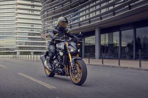 HONDA CB 125R
