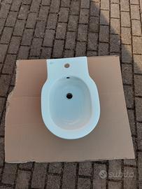 Bidet sospeso serie Connect Ideal standard