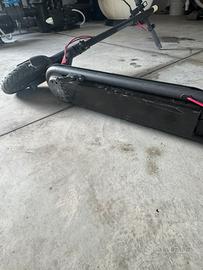 Monopattino xiaomi scooter 4