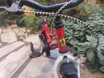 Bici Ferrari, fino a 4 anni.