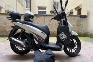 Honda SH 125 2019 - (Bauletto + Tucano inclusi)