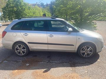 SKODA Fabia - 2008