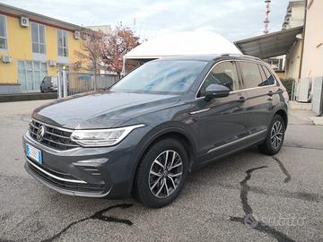Volkswagen Tiguan 1.5 TSI 150 CV DSG ACT ***COCKPI