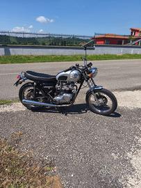 Triumph Bonneville T 140 v 750