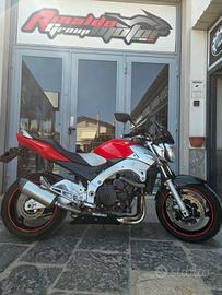 Suzuki GSR 600