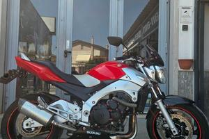 Suzuki GSR 600