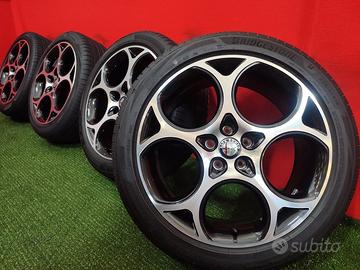 Cerchi Alfa Romeo Tonale Gomme Estive 235 45 19
