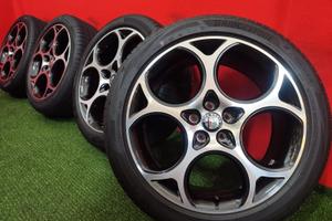Cerchi Alfa Romeo Tonale Gomme Estive 235 45 19