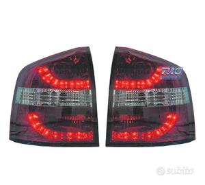 FANALI SKODA OCTAVIA KOMBI 05-13 LED ROSSO AFFUMIC