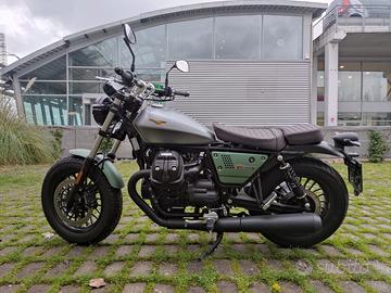 Moto Guzzi V9 - 2022