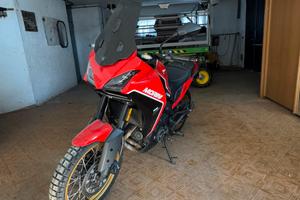 Moto Morini X-Cape 650 Gold edition