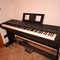 Yamaha DGX660