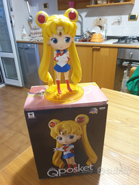 Action figure sailor moon
