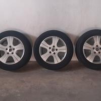 RUOTE CON CERCHI LOGO FIAT 16