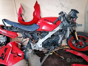 Smembro per ricambi honda vf750 f