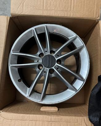 Mercedes classe A 4 cerchi in lega 180D 16 W177
