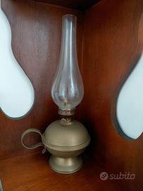 Lampada a petrolio