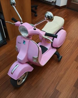 Vespa PX Elettrica per Bambini 12V - Colore Rosa (
