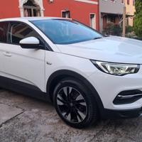 Opel Grandland X  Elegance 1.5 Diesel 130 CV