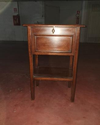 mobiletto di antiquariato
