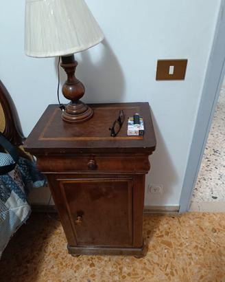 mobili di vario genere