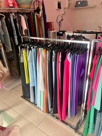 2 Stand abbigliamento