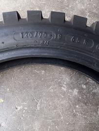 Coppia pneumatici Continental come nuovi