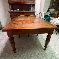 Tavola tedesca fine 800