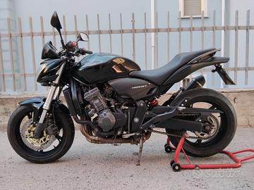 hornet 600 2011