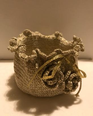 Cestino porta tutto realizzato e decorato a mano