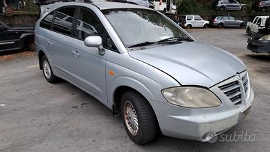 SSANGYONG RODIUS 2005 SOLO PER RICAMBI