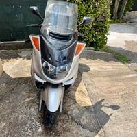 Moto Scooter Yamaha