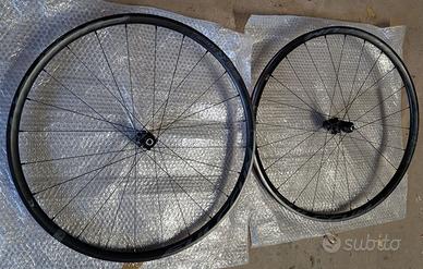 Cerchi gravel Fulcrum Rapid Red 500